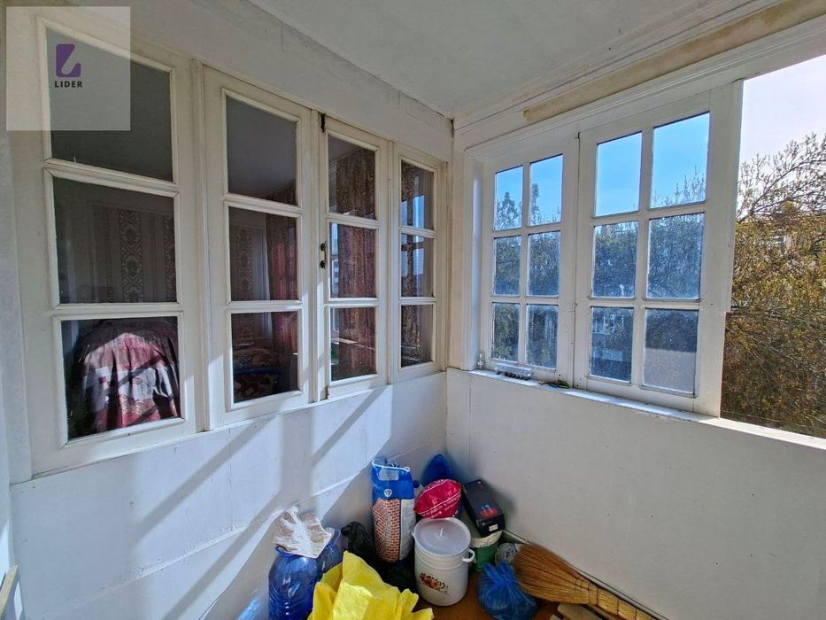 Продается 4 комнатная квартира