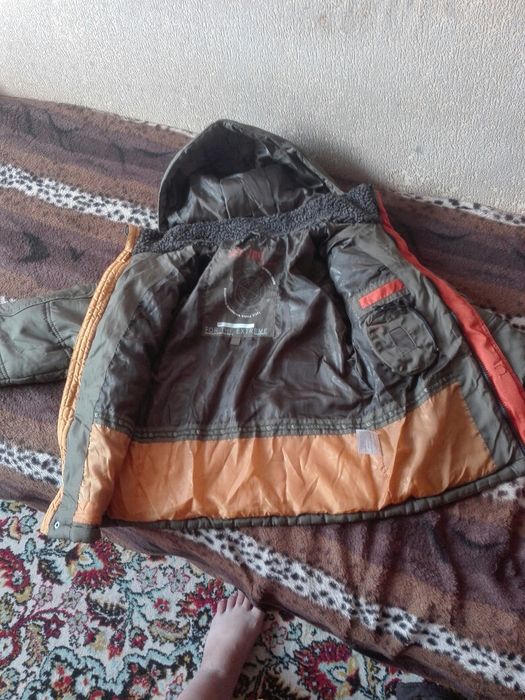 Куртка на синтепоне