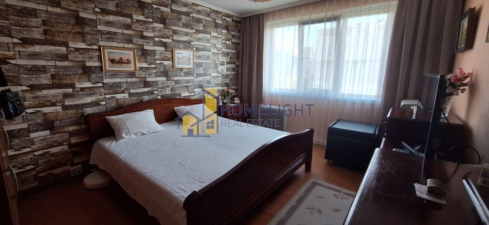 Двустаен апартамент в кв. Люлин 1