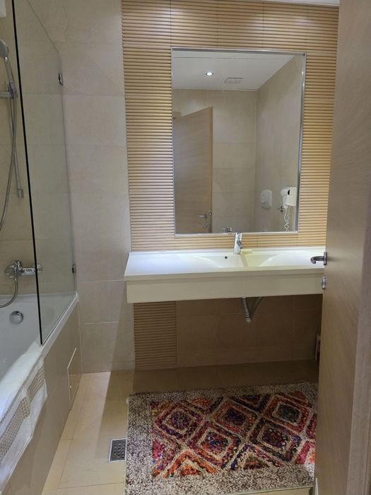 Închiriez apartament în regim hotelier zona Miorița, FACTURĂ
