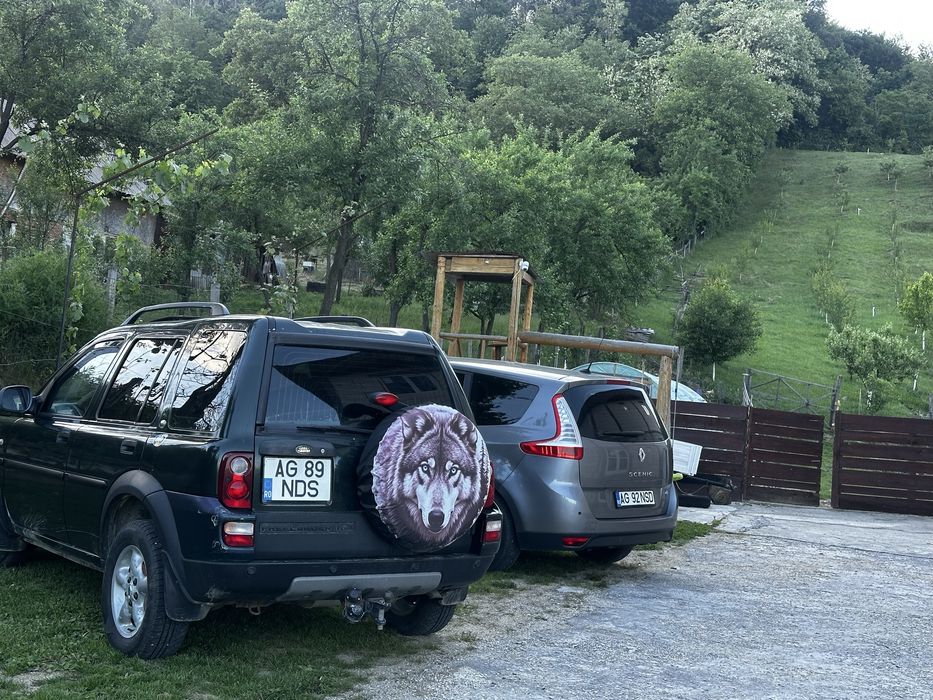 Schimb cu duster sau suzuki ofer difernta ,pentru vanzare pretul este 2200€