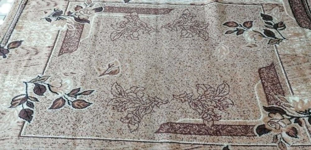 Красив и мек килим 230х160 см