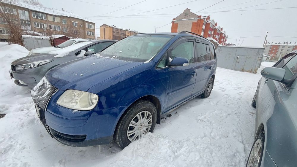 Продам Volkswagen Touran