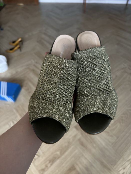 Туфли боссоножки мюлли