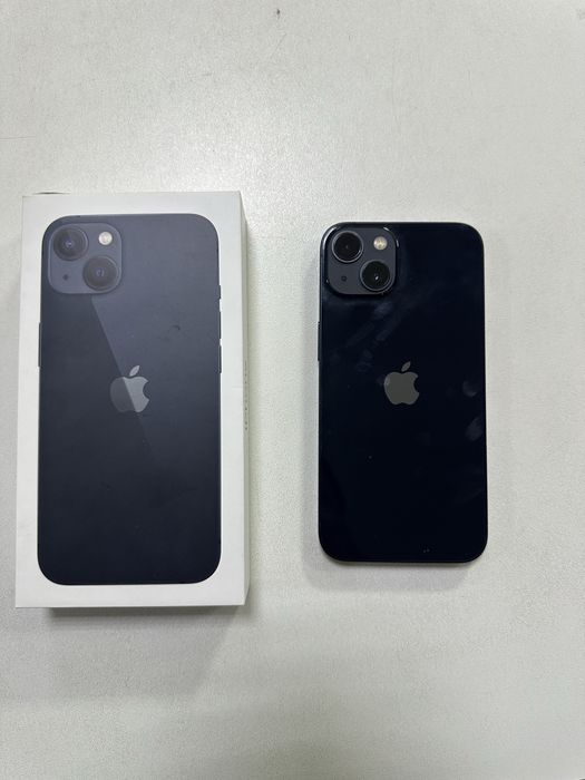 Продам айфон 13