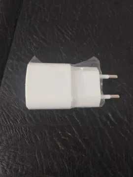 Încărcător și baterie externă