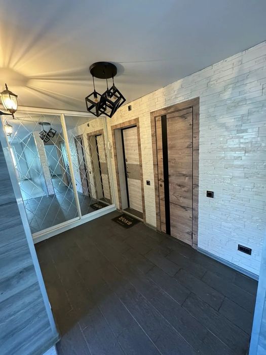 Продам 2ком кв, Диана, Гурмэ