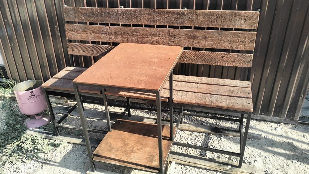 Продам столики для сада