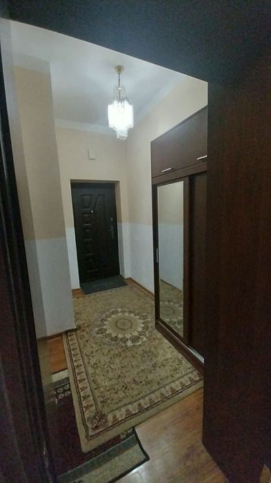 SOTILADI!  2xonali holati yaxshi xonadon CHILONZOR 23KVARTALDA!