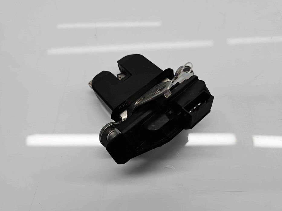 Broasca haion Skoda Fabia 2 Combi (5J, 545) [Fabr 2007-2014] 5J0827501