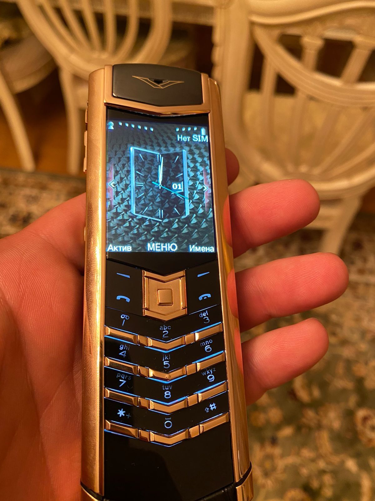 Продам брутальный мужской телефон VERTU Premium: 250 000 тг. - Мобильные  телефоны / смартфоны Актобе на Olx