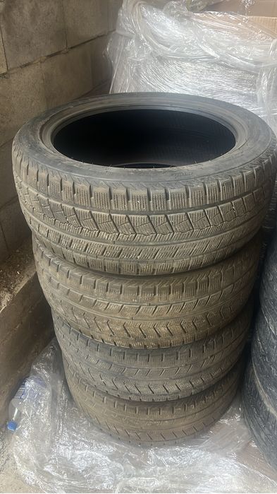 Продается зимние покрышки Winda