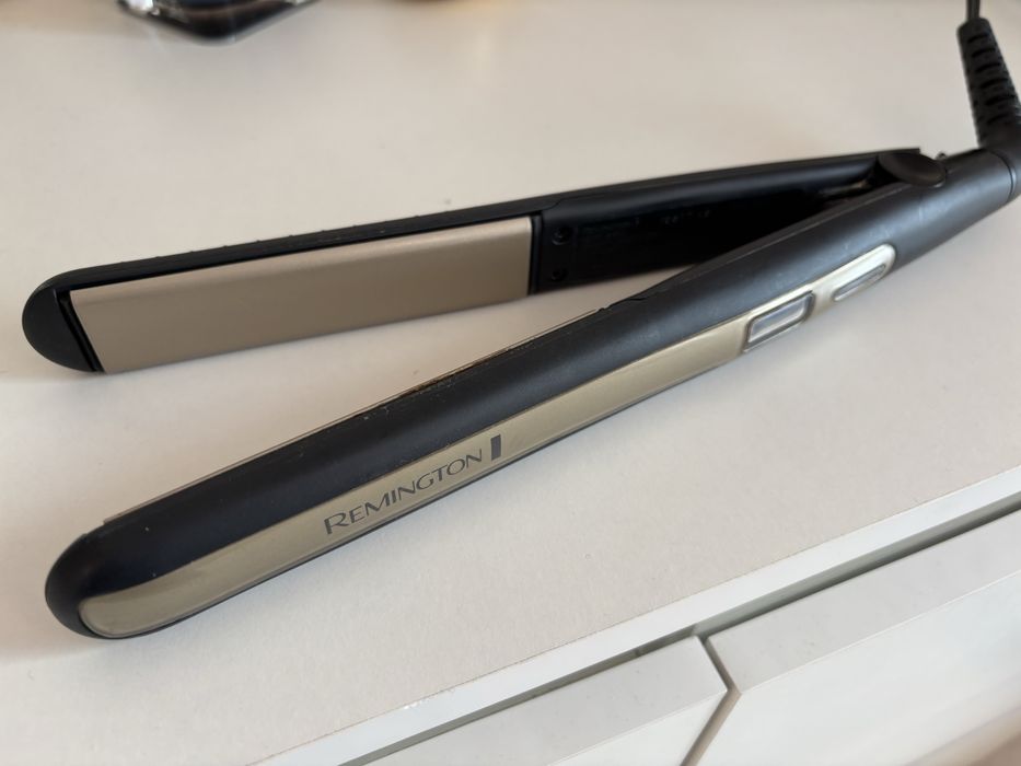 Преса за коса ремингтън