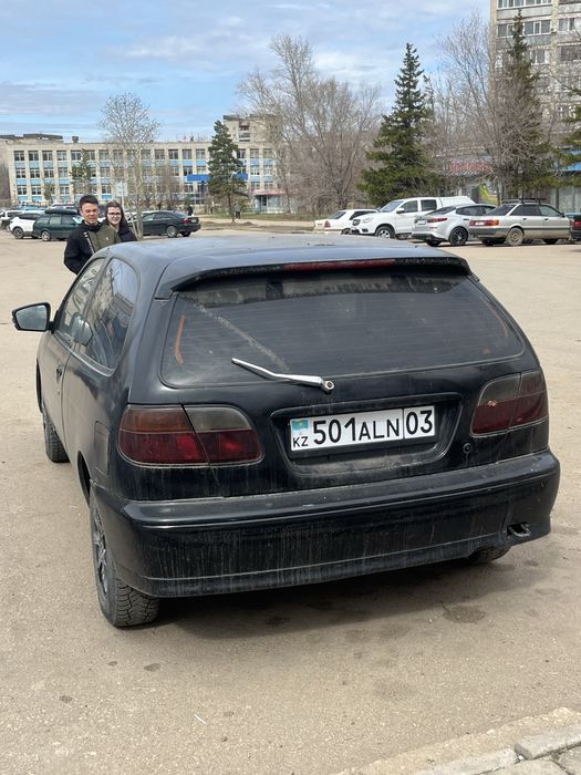 Продам машину Nissan Lucino