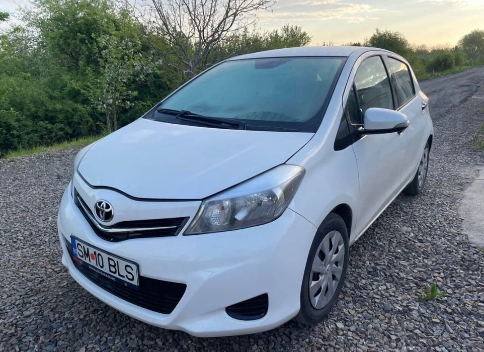 Toyota yaris benzină 1.33
