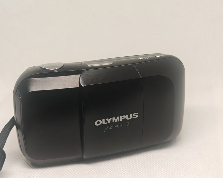 Olympus mju I – Aparat foto pe film 35 mm, compact și foarte apreciat