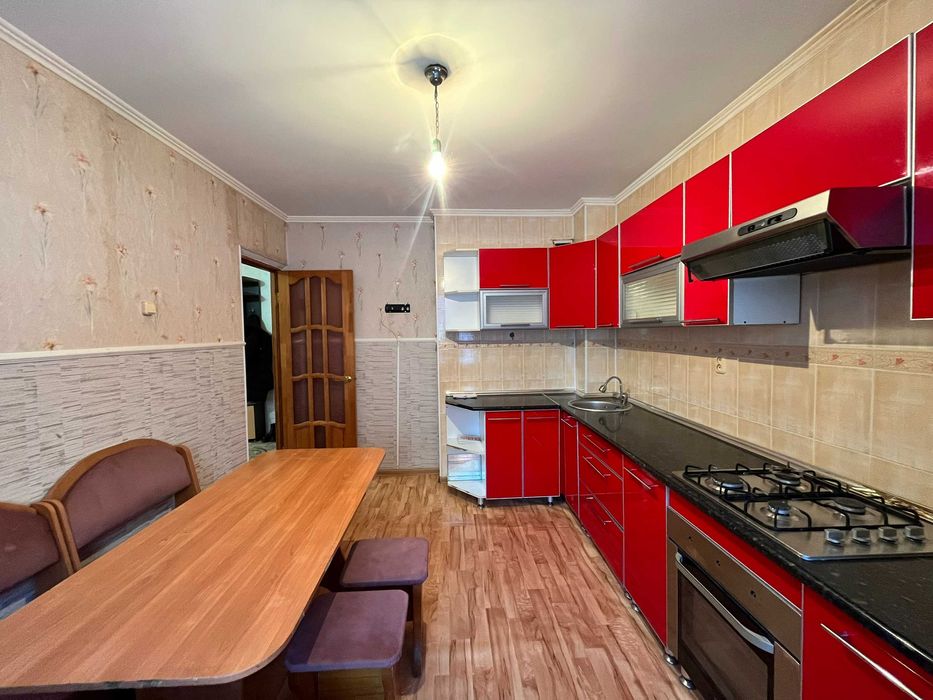 Продам 3х комн кв 12мкр