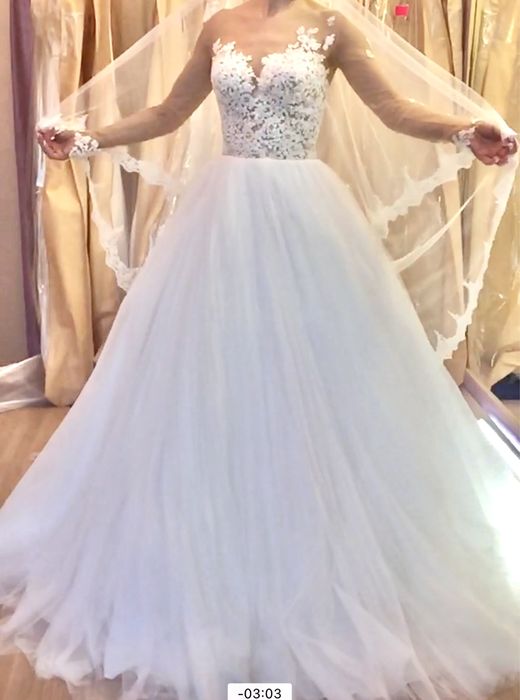 Свадебное платье