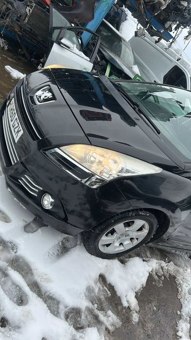 Aripa stanga/dreapta Peugoet 5008 an 2010