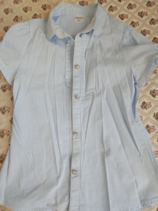 Рубашки школьные