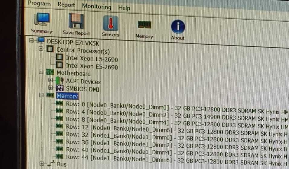 Statie de lucru/calculator gaming 2 x Intel Xeon E5 2690 - 256 GB RAM!
