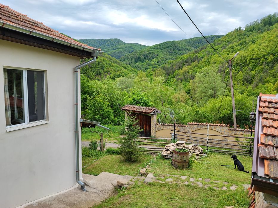 Продава се Къща в Стара Загора, Център - 90 кв.м за 935 €/кв.м - Снимка #2