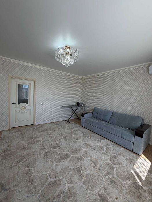 Продам 3 кв р-н Батыс 2