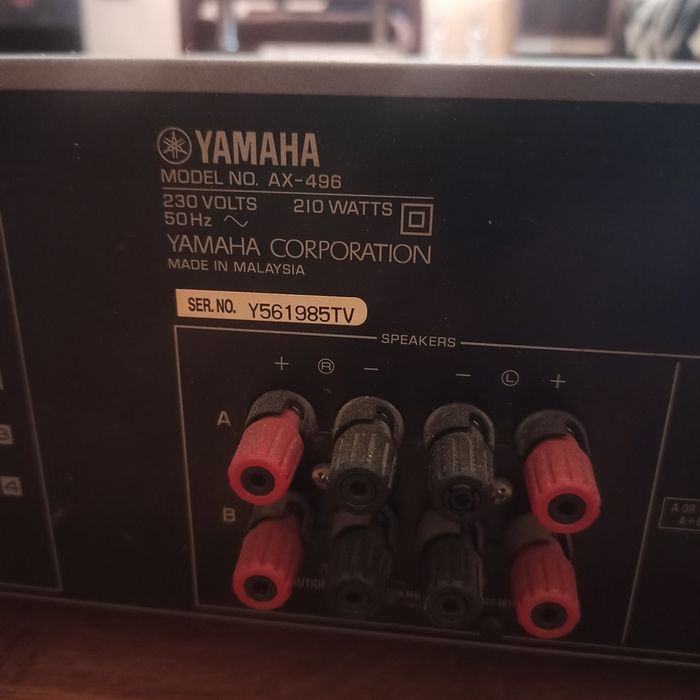 Vând Subwoofer activ Magnat  60 w rms