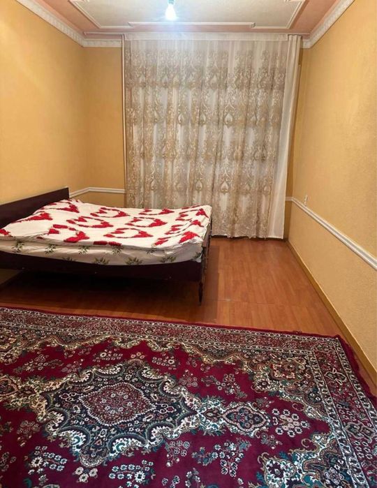 Студентам семья 3х комнатная фархадский