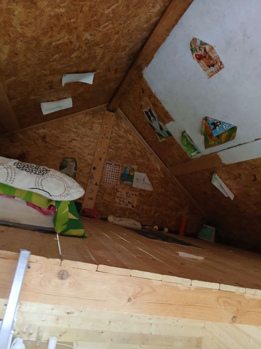 De vânzare casuta din lemn