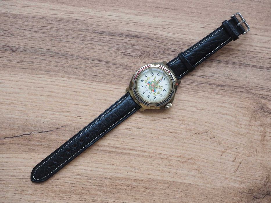 Ceas mecanic Vostok Komandirskie Grăniceri, curea scumpă, cutie, URSS