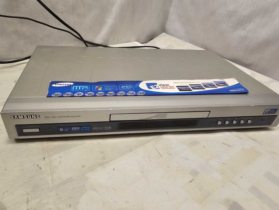 DVD Player Samsung DVD-E235