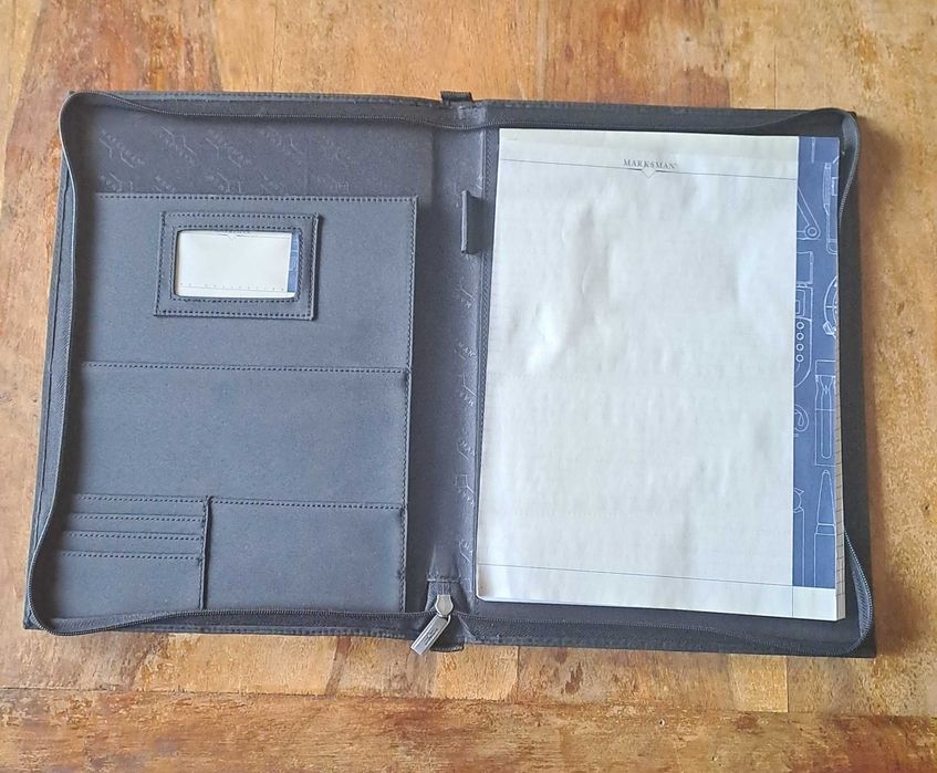 папка луксозна за документи без/с цип Марксман Marksman черен А4
