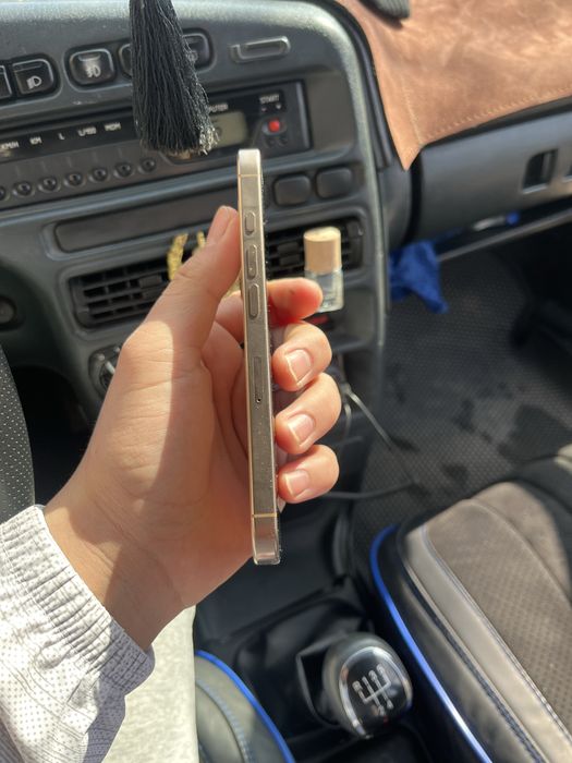 Айфон 16 про новыи