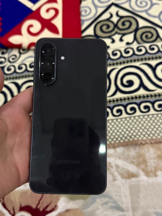 Самсунг А36 5G..