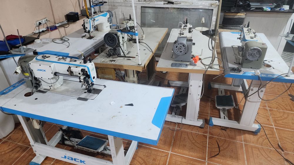 TYPICAL машинка шагайка