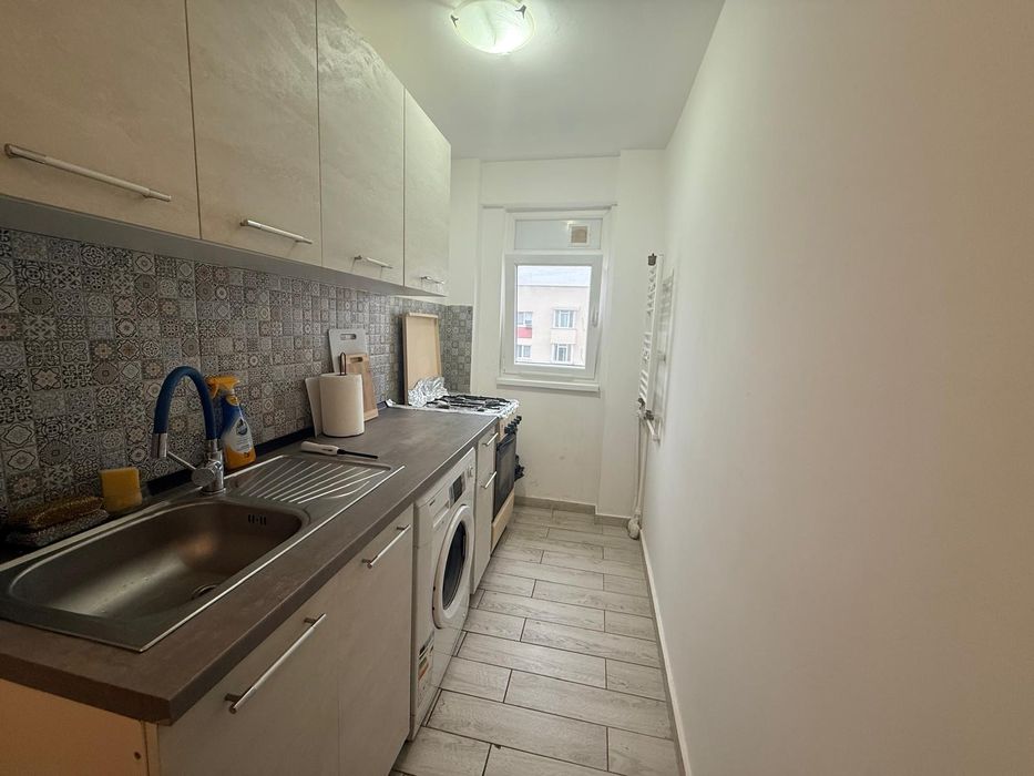 Apartament 2 decomandat  camere Mobilat-Straja Huedin Berceni Reșița Brâncoveanu