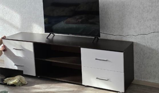 Тумба под телевизор