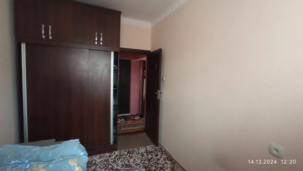 Продаётся 2-х комнатная квартира в Янгихаётском районе Дустлик 1