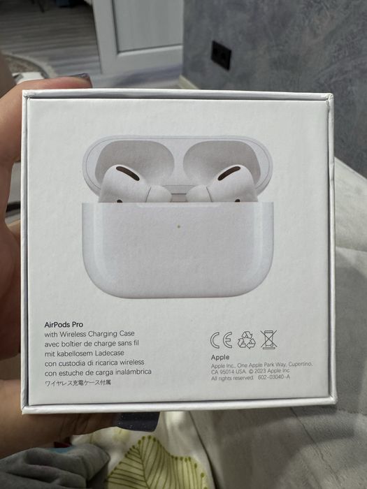 Наушники AirPods Pro