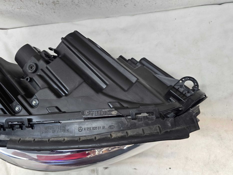 Оригинален фар Мерцедес Е 213  Mercedes E 213 Led