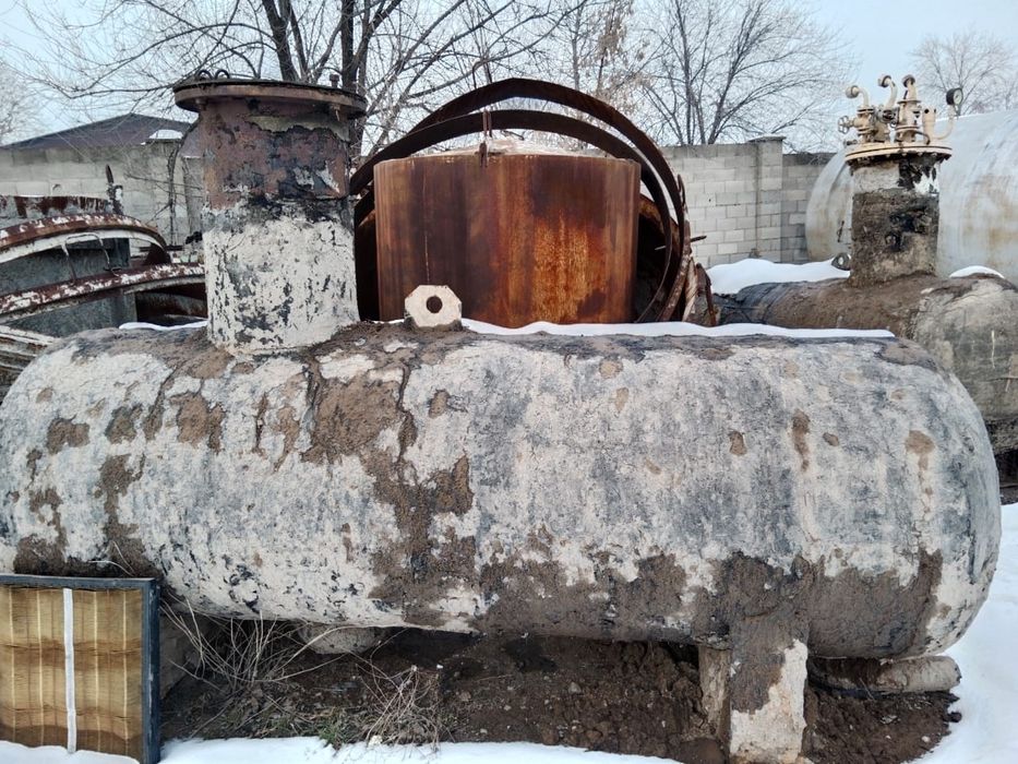 Цистерны бочки ёмкости резурвары ресиверы