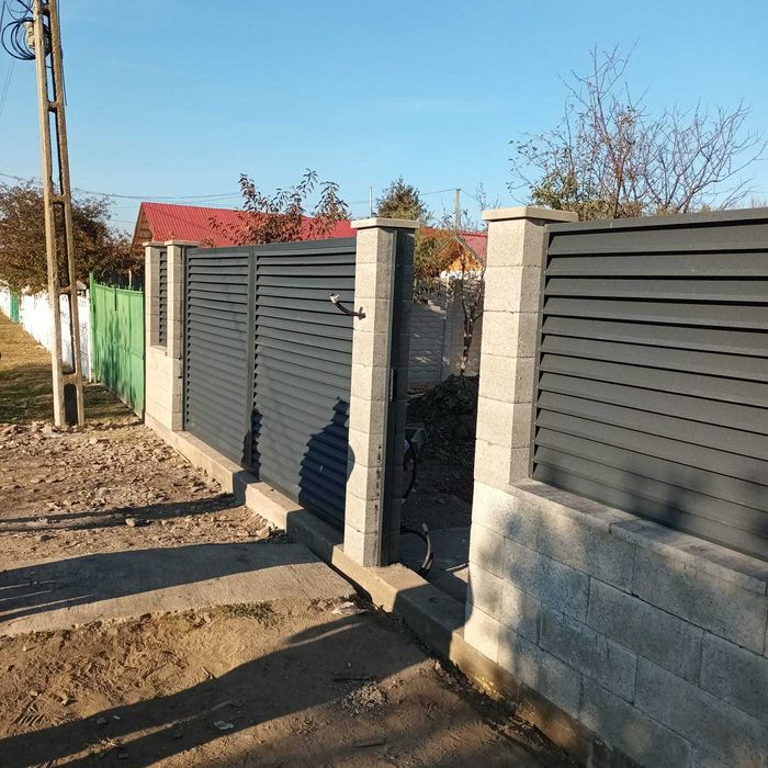 Garduri si porti stil jaluzea, sipca metalica, tabla cutata