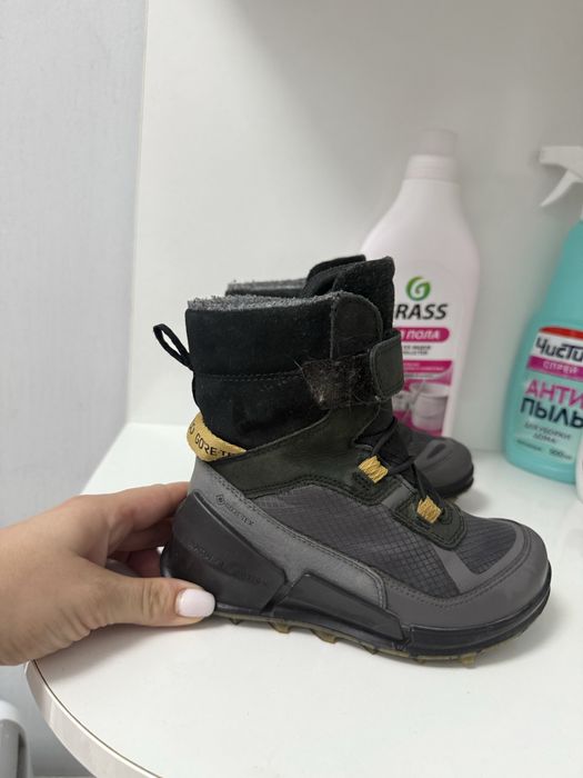 Ботинки на мальчика ECCO 27 р