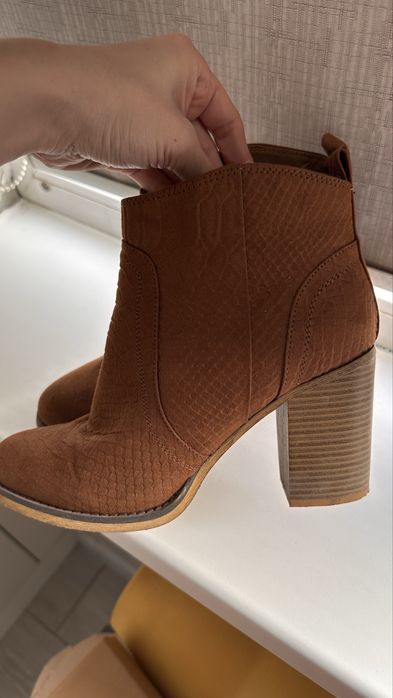Ботильоны женские, 38 рр