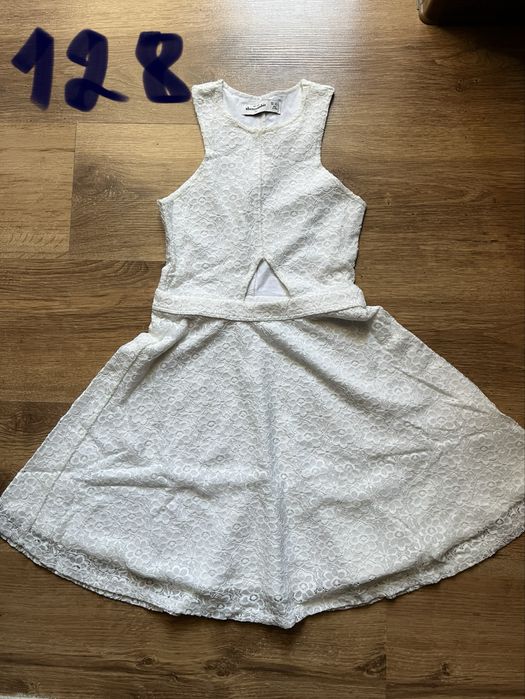 Продам платья на девочку