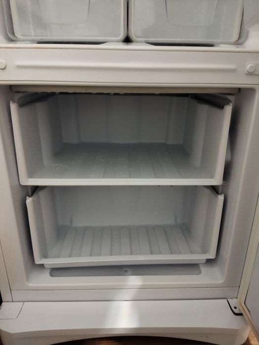 Холодильник Индезит