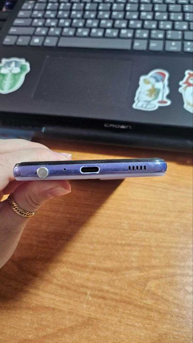 Продам телефон Самсунг А52 , 8/256