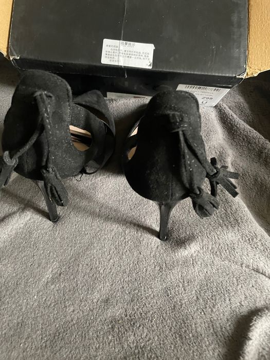 39' Patrizia Pepe,Pinko и Dorothy Perkins ..