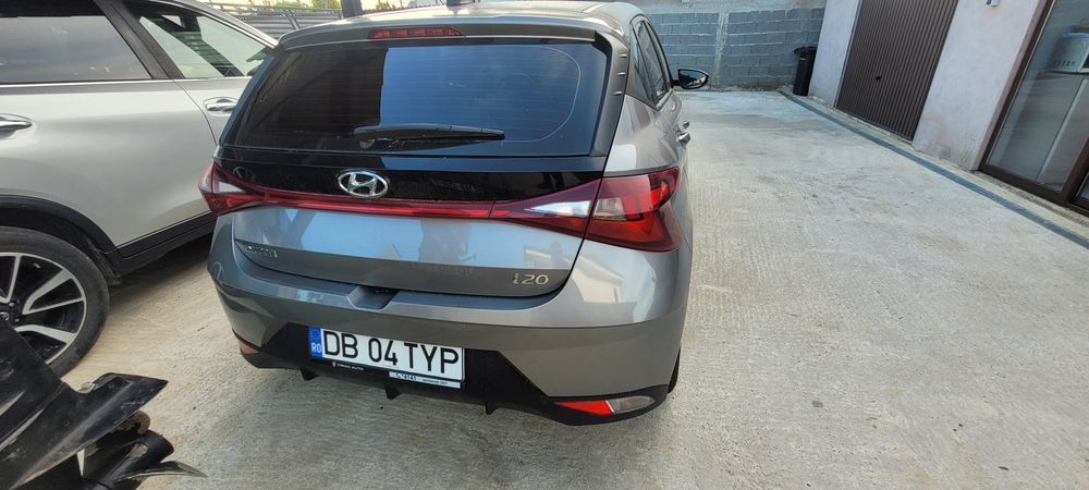 Hyundai i20   1.2 benzina  an 2022